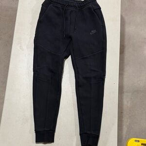 Nike Tech Black Fleece Joggers